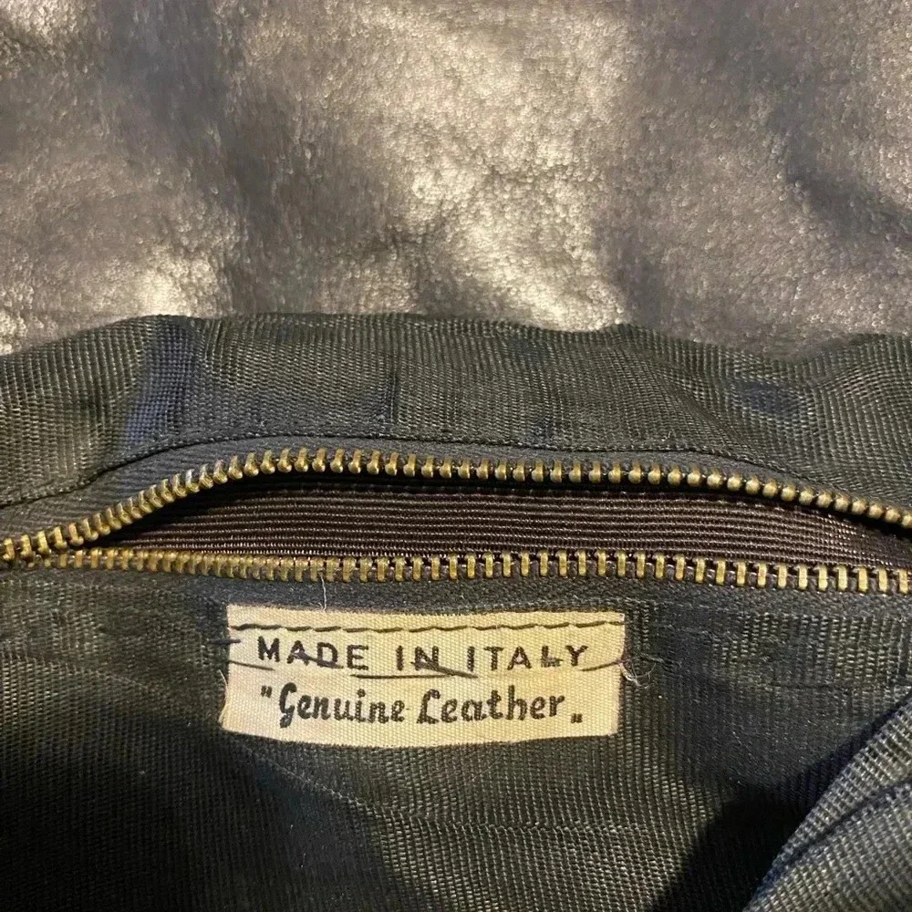 Vintage Genuine Leather Shoulder Bag Women - Great Condition - Very Elegant